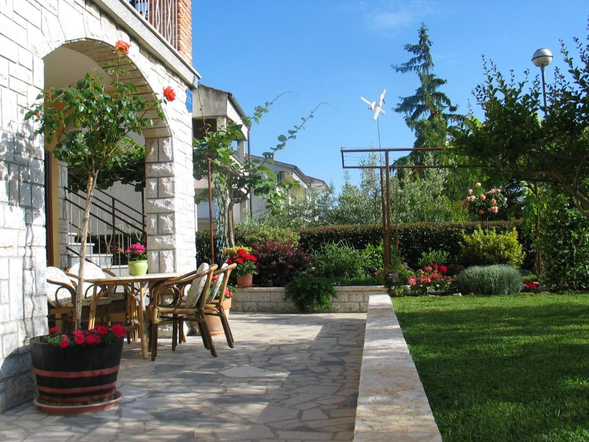 Jolly Porec: Blizu Centra I Mora